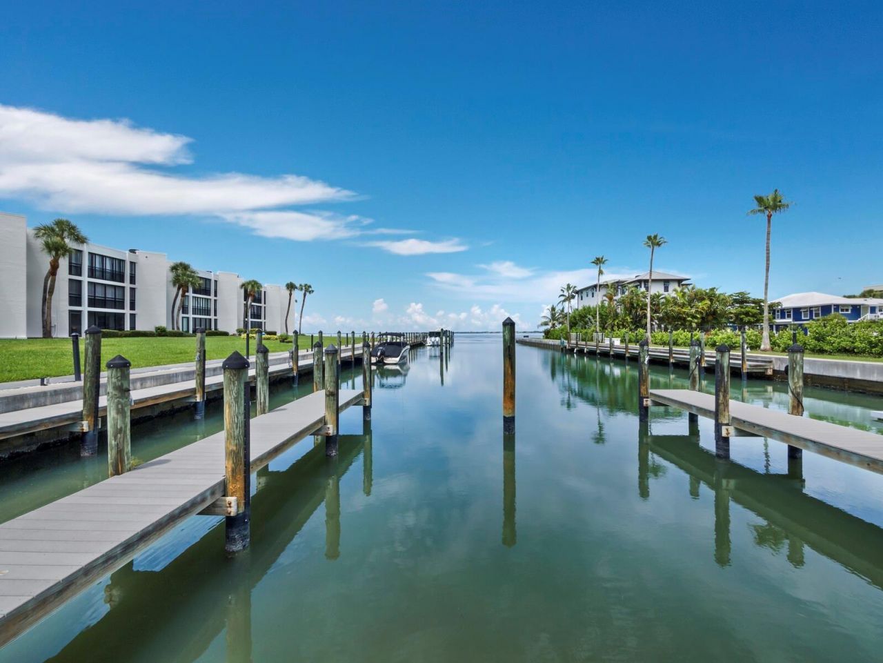 448 Gulf Of Mexico Drive, Unit A104, Longboat Key, FL 34228 Photo