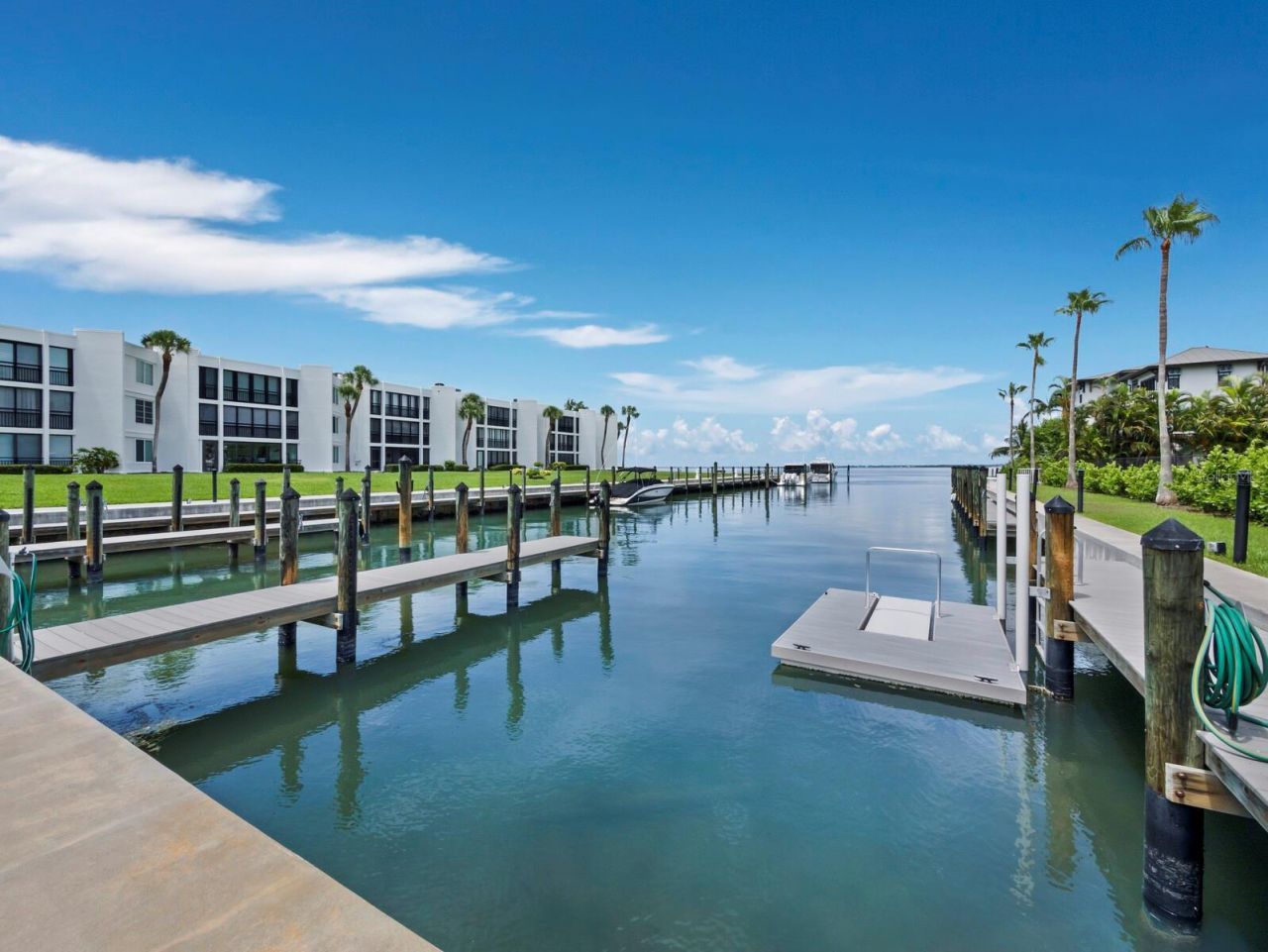 448 Gulf Of Mexico Drive, Unit A104, Longboat Key, FL 34228 Photo
