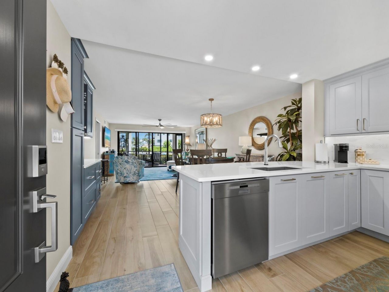 448 Gulf Of Mexico Drive, Unit A104, Longboat Key, FL 34228 Photo