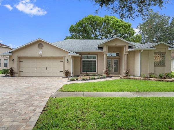 6245 SILVER OAKS DRIVE , ZEPHYRHILLS, FL 33542