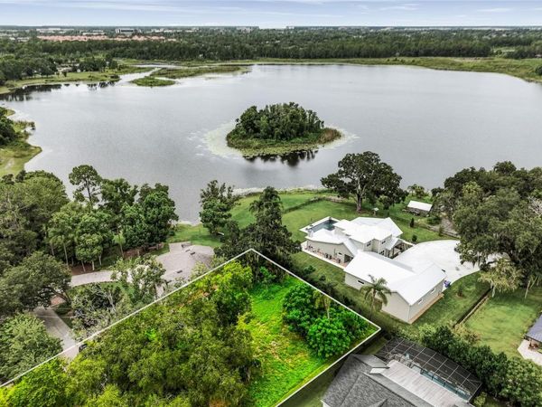 240 W LAKEVIEW AVENUE , LAKE MARY, FL 32746