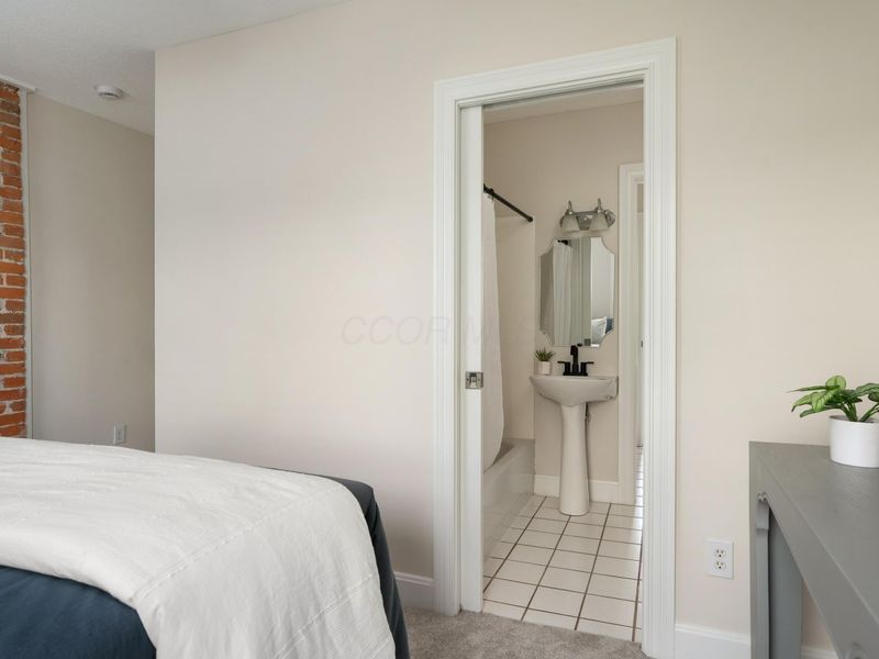 258 E 2nd Avenue , Columbus, OH 43201 Photo 18