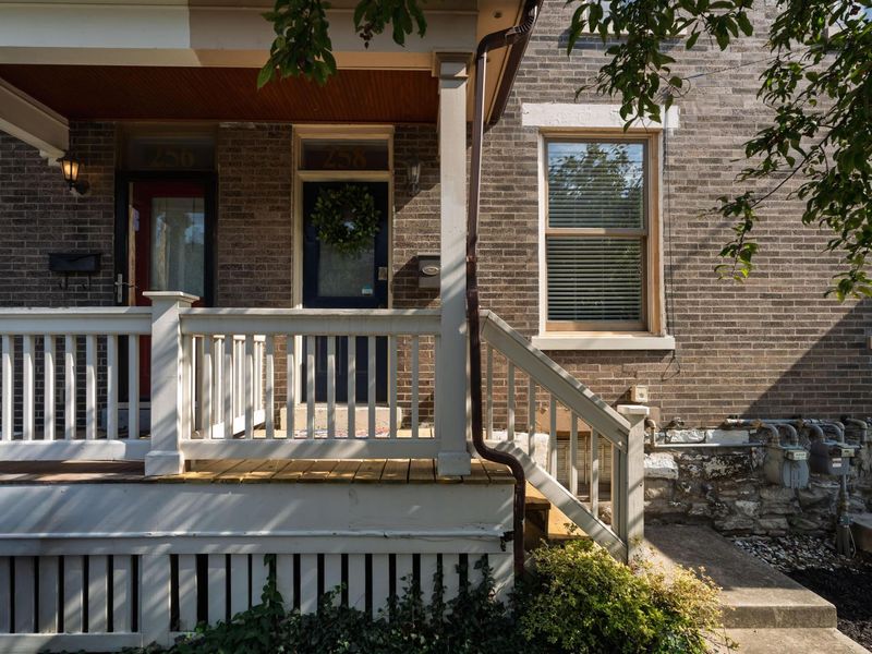 258 E 2nd Avenue , Columbus, OH 43201 Photo 3