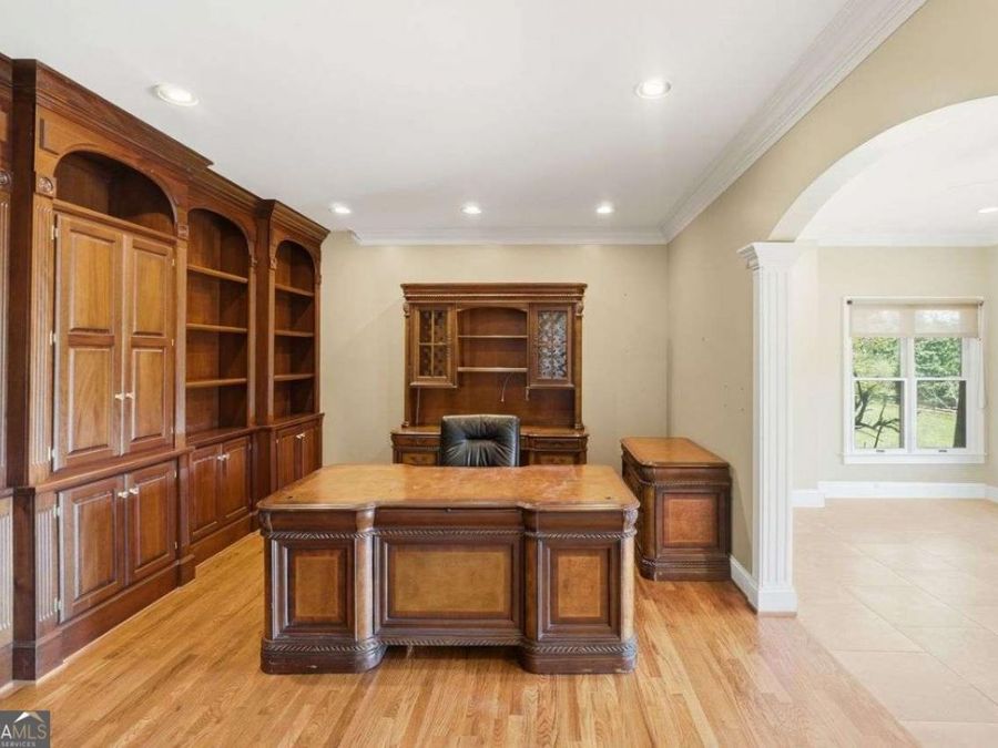 Property Image 9