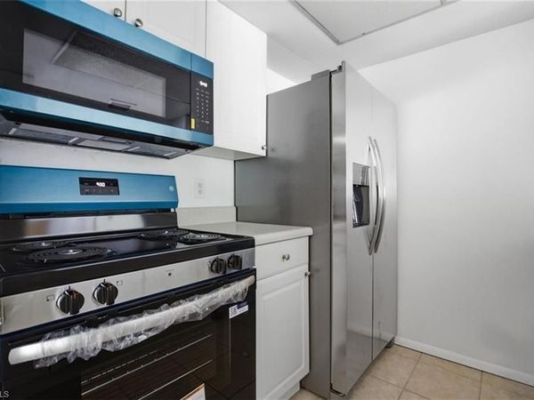 3704 Broadway , Unit 310, FORT MYERS, FL 33901