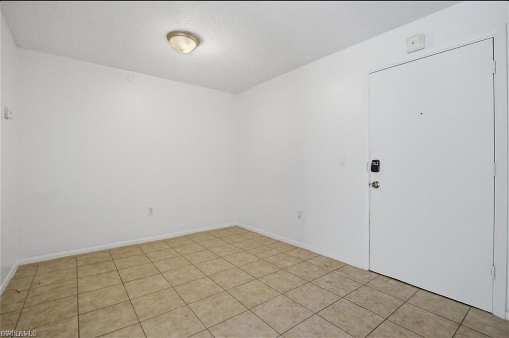 3704 Broadway, Unit 310, Fort Myers, FL 33901 Photo