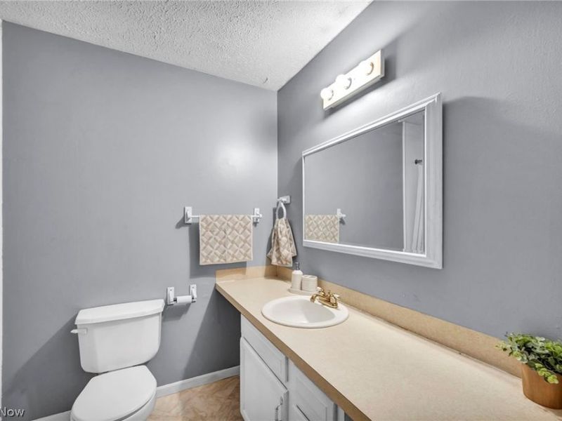 7601 Brookview Street , Louisville, OH 44641 Photo 16
