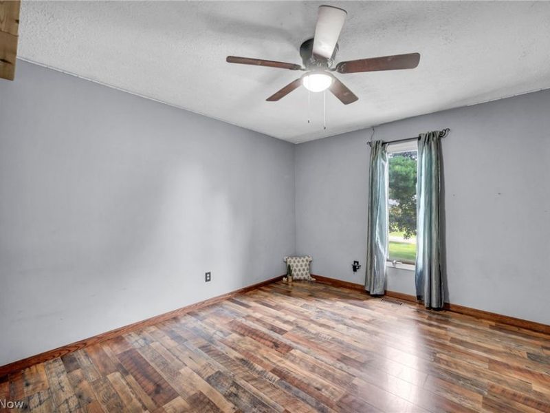 7601 Brookview Street , Louisville, OH 44641 Photo 21