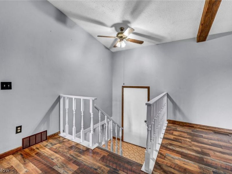 7601 Brookview Street , Louisville, OH 44641 Photo 25