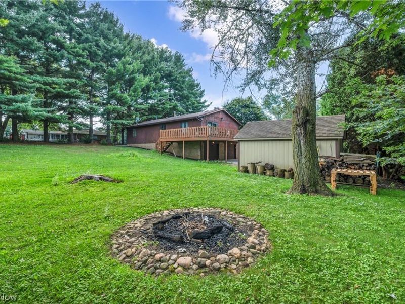 7601 Brookview Street , Louisville, OH 44641 Photo 34