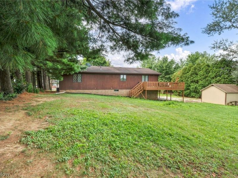 7601 Brookview Street , Louisville, OH 44641 Photo 35