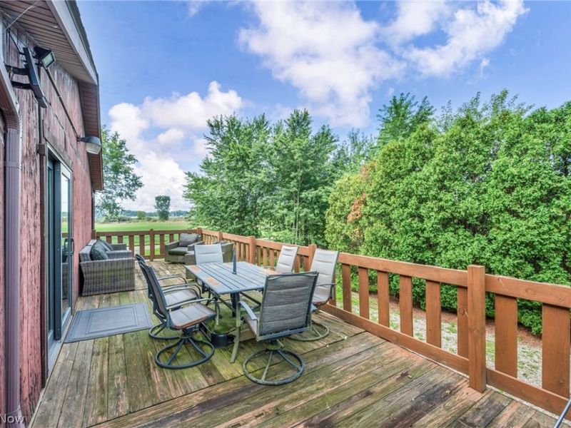 7601 Brookview Street , Louisville, OH 44641 Photo 38