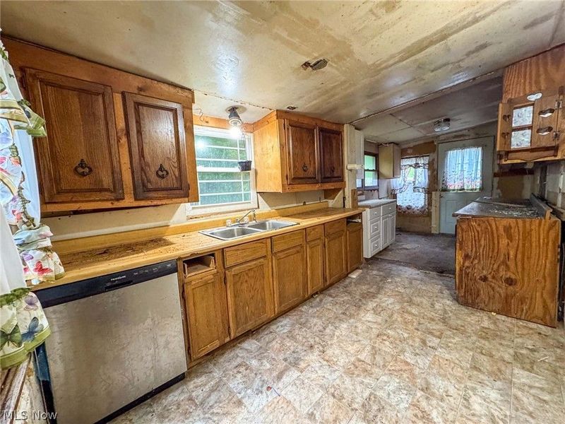 5477 Dueber Avenue , Canton, OH 44706 Photo 22
