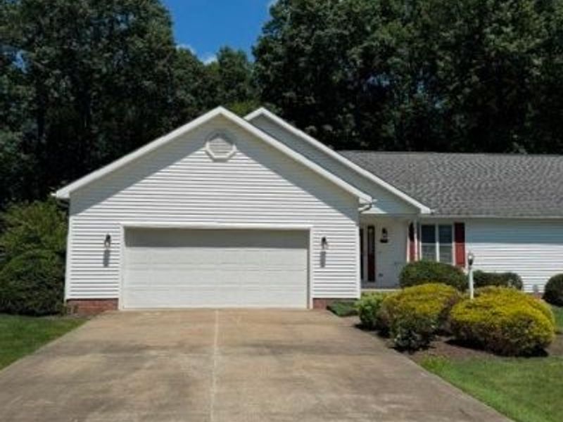 150 W Nevada Avenue , Sebring, OH 44672 Photo 2