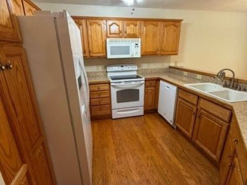 150 W Nevada Avenue , Sebring, OH 44672 Photo 8