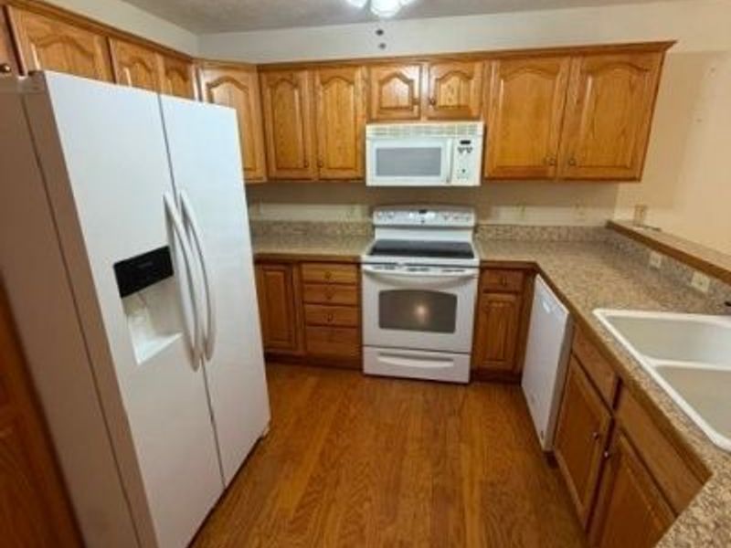 150 W Nevada Avenue , Sebring, OH 44672 Photo 9