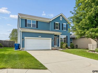 15915 Filmore Circle, Bennington, NE 68007