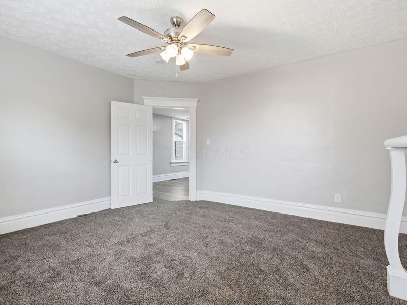 490 E Markison Avenue, Columbus, OH 43207 Photo 11