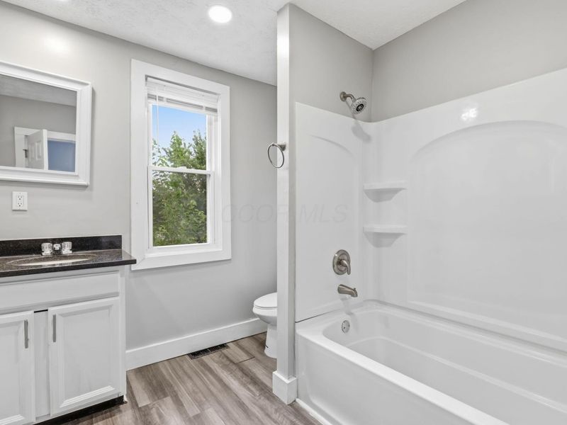 490 E Markison Avenue, Columbus, OH 43207 Photo 28