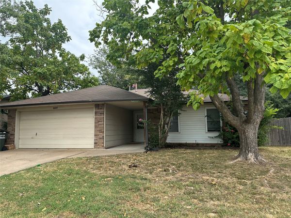 8209 N 121st East Avenue , Owasso, OK 74055