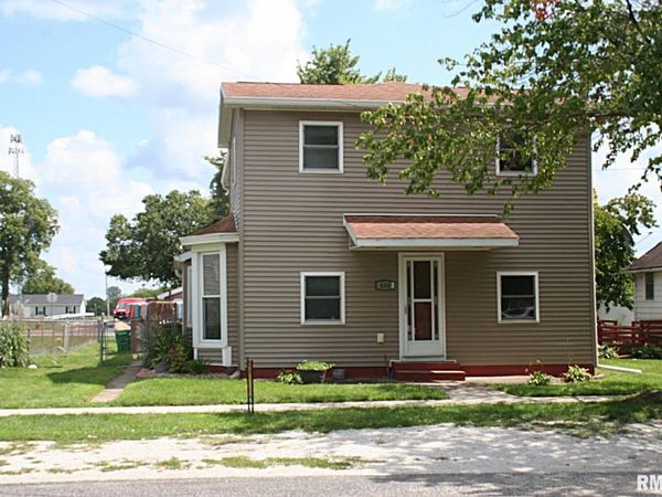 400 S EAST Street, McLean, IL 61754