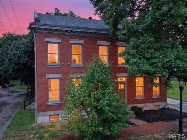 1324 S 9th Street , St Louis, MO 63104