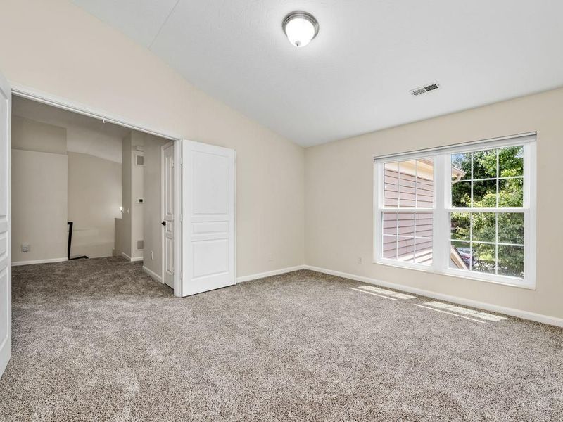 5850 Stonebridge Circle, Unit 303, Miami Twp, OH 45150 Photo 25