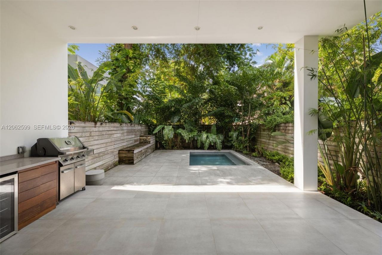2992 Coconut Ave , Coconut Grove, FL 33133 Photo