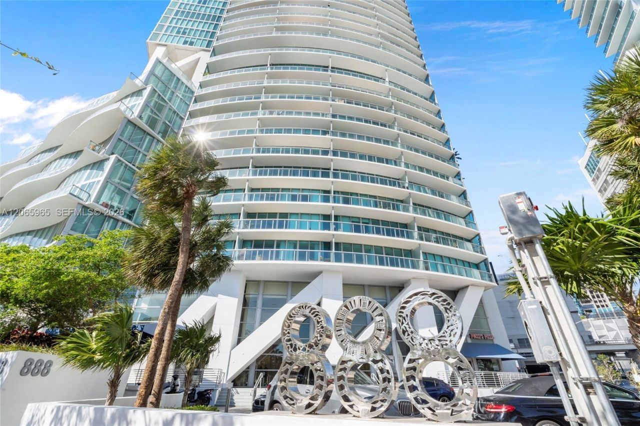 888 Biscayne Blvd, Unit 4203, Miami, FL 33132 Photo
