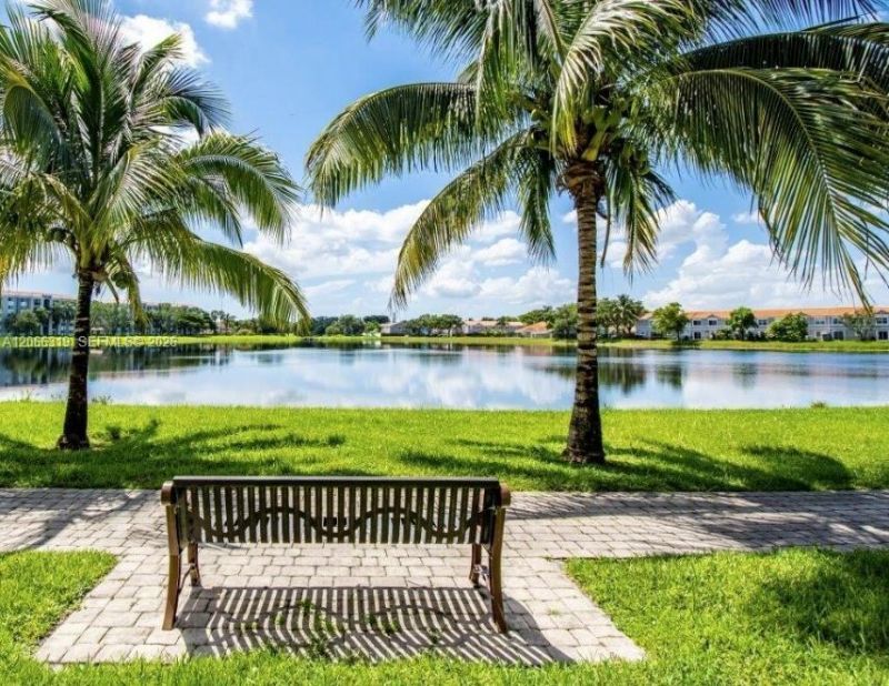 8600 N Sherman Cir , Unit 507, Miramar, FL 33025 Photo