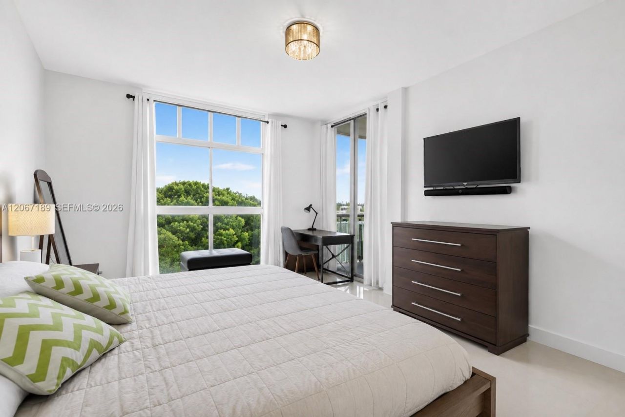 9755 NW 52nd St, Unit 509, Doral, FL 33178 Photo