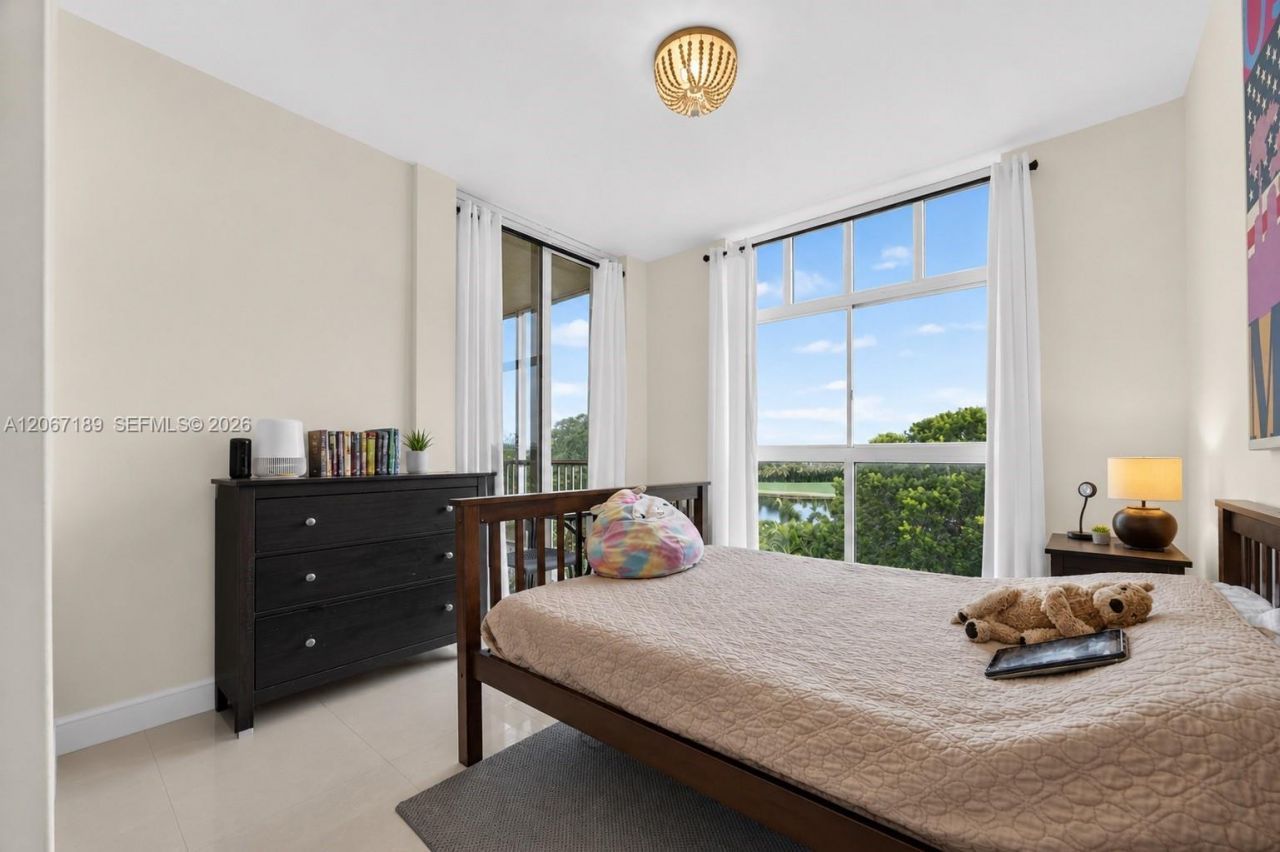 9755 NW 52nd St, Unit 509, Doral, FL 33178 Photo