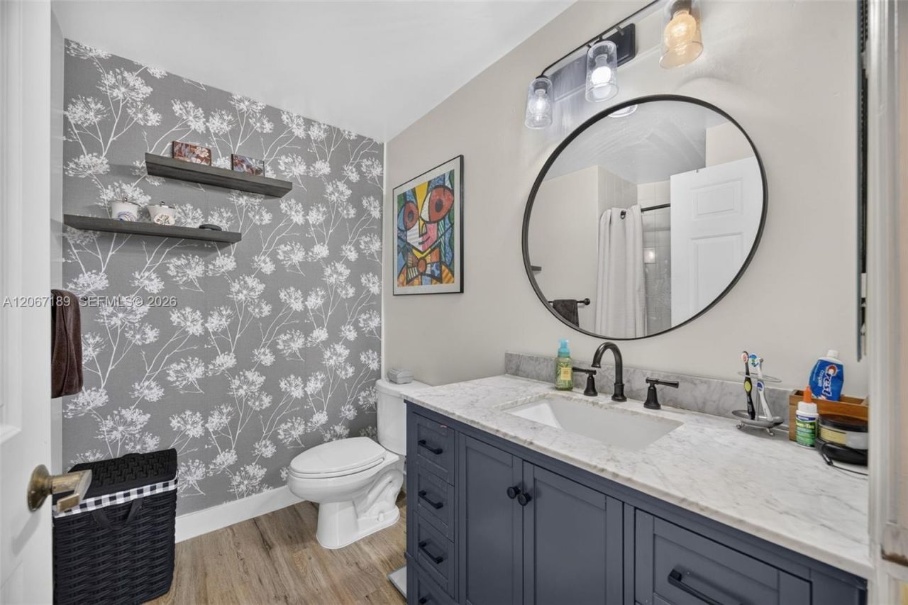 9755 NW 52nd St, Unit 509, Doral, FL 33178 Photo