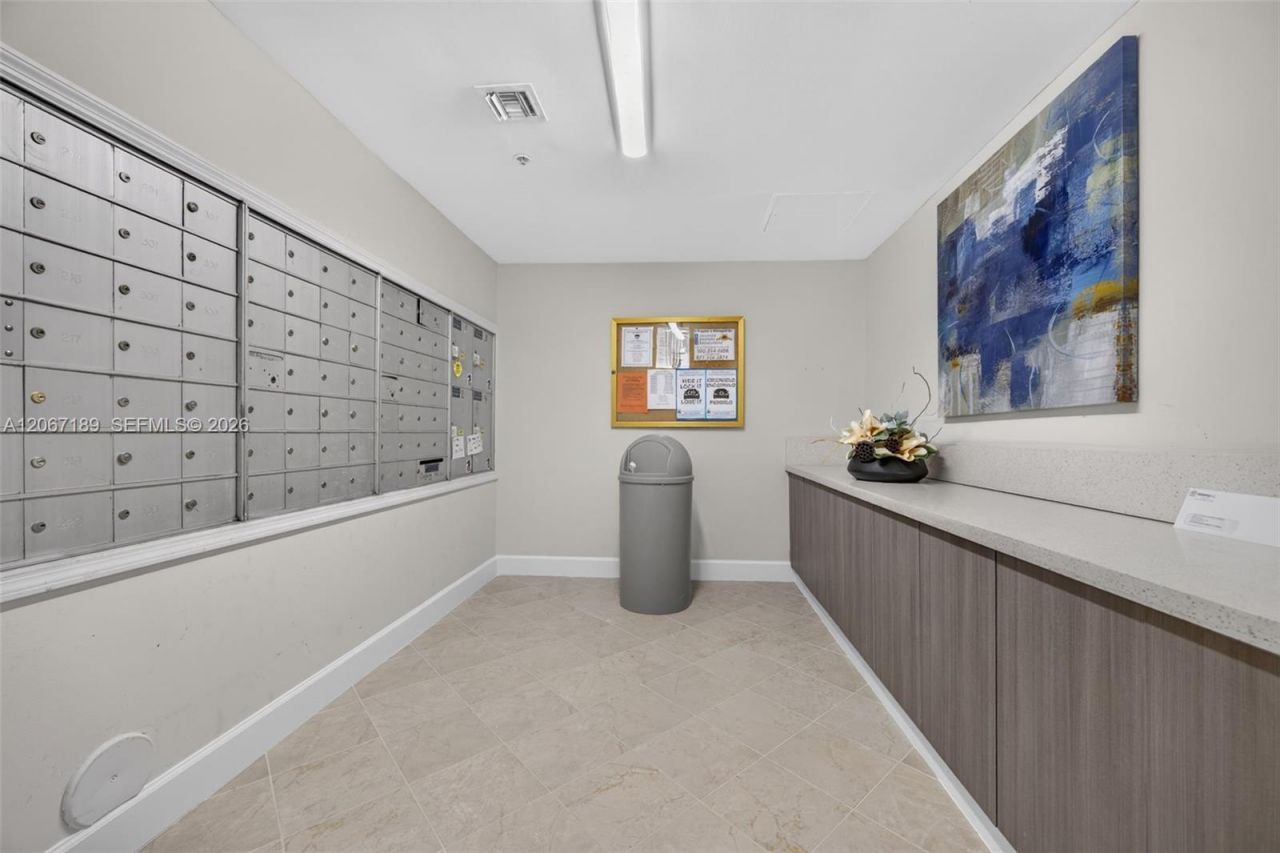 9755 NW 52nd St, Unit 509, Doral, FL 33178 Photo