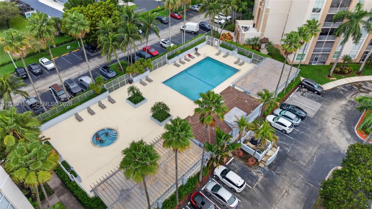 9755 NW 52nd St, Unit 509, Doral, FL 33178 Photo