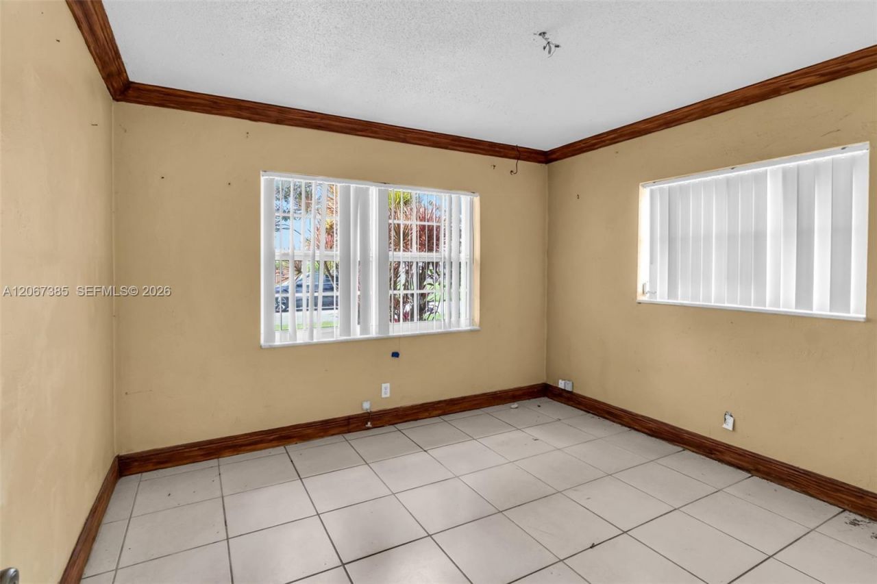 6605 NW 77th St, Tamarac, FL 33321 Photo