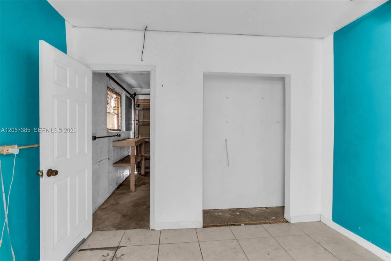 6605 NW 77th St, Tamarac, FL 33321 Photo