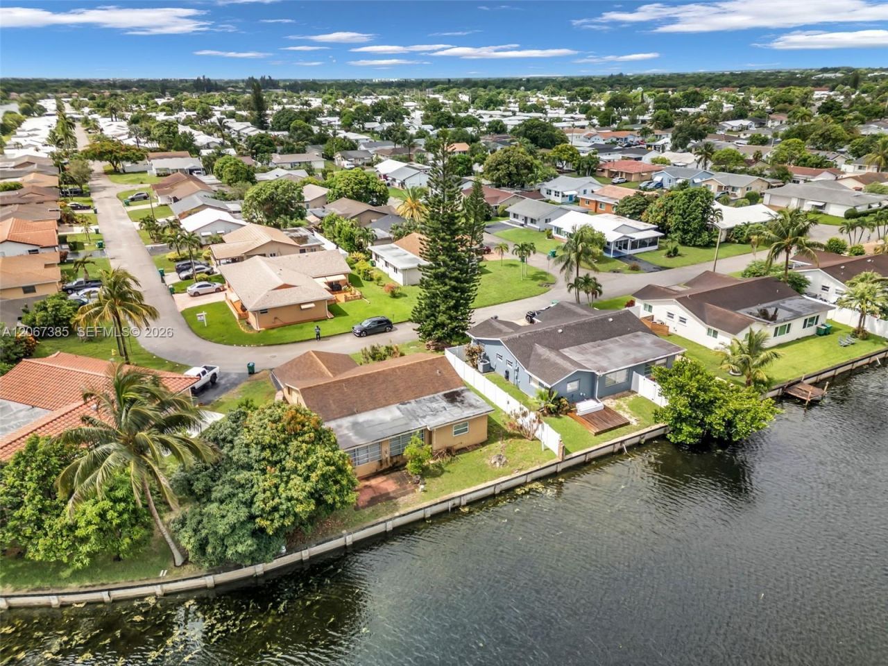 6605 NW 77th St, Tamarac, FL 33321 Photo
