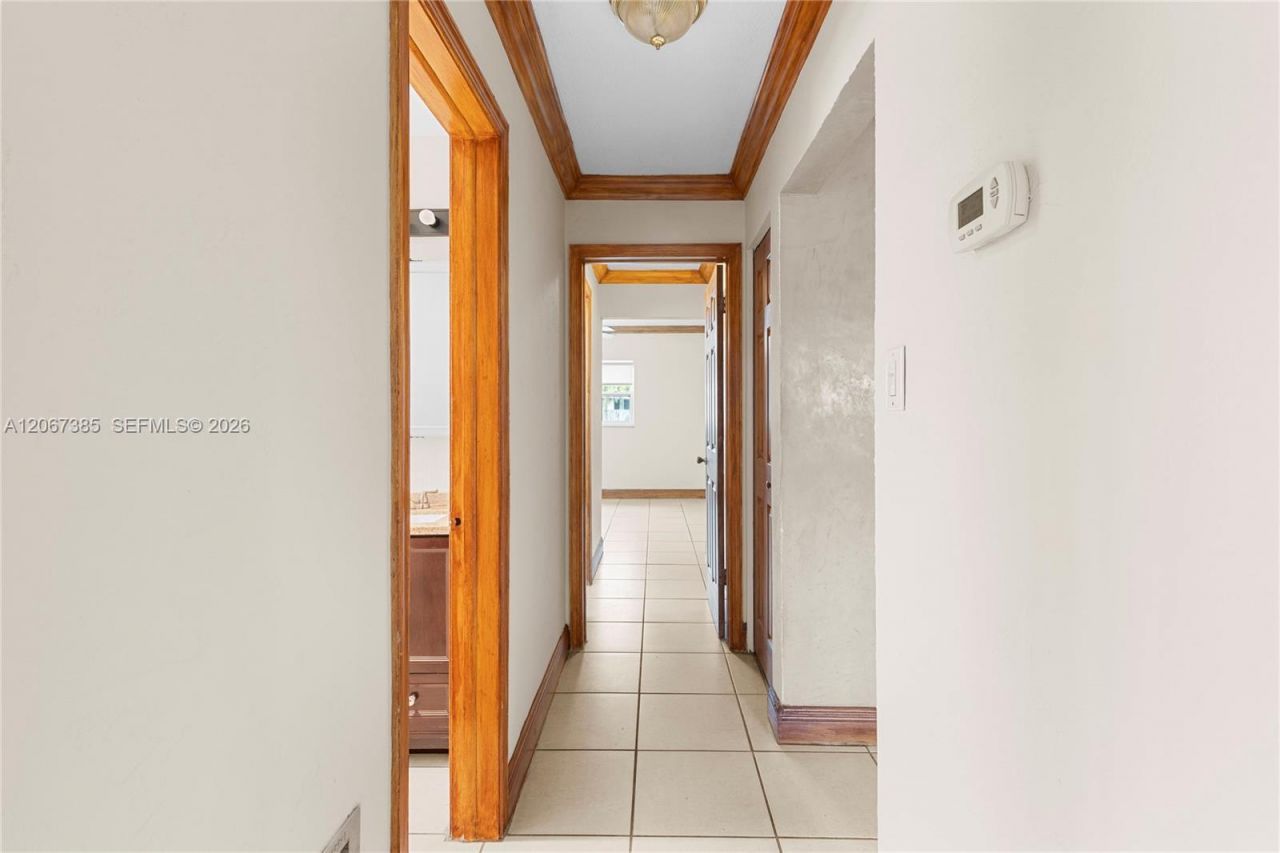 6605 NW 77th St, Tamarac, FL 33321 Photo