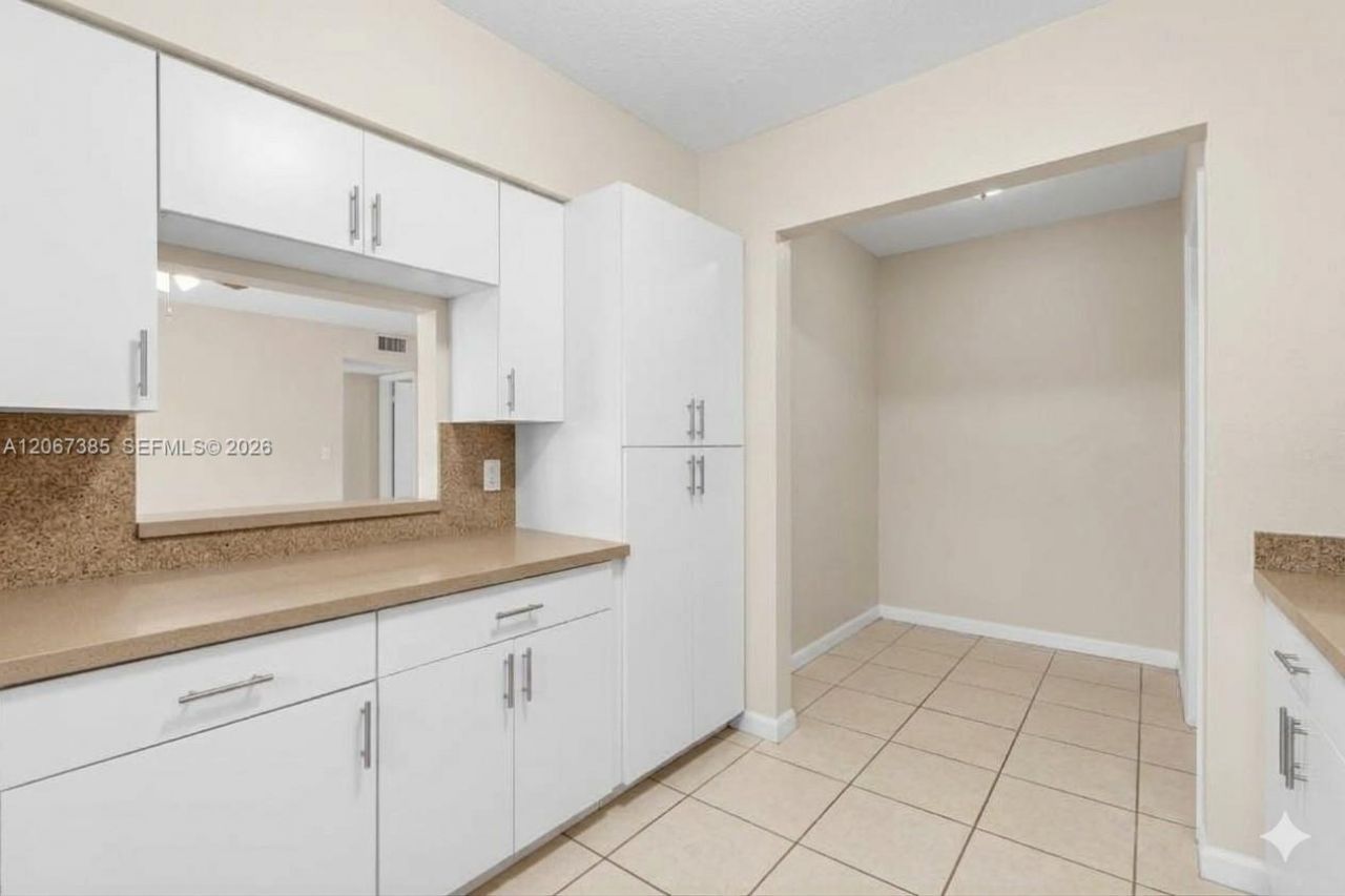 6605 NW 77th St, Tamarac, FL 33321 Photo