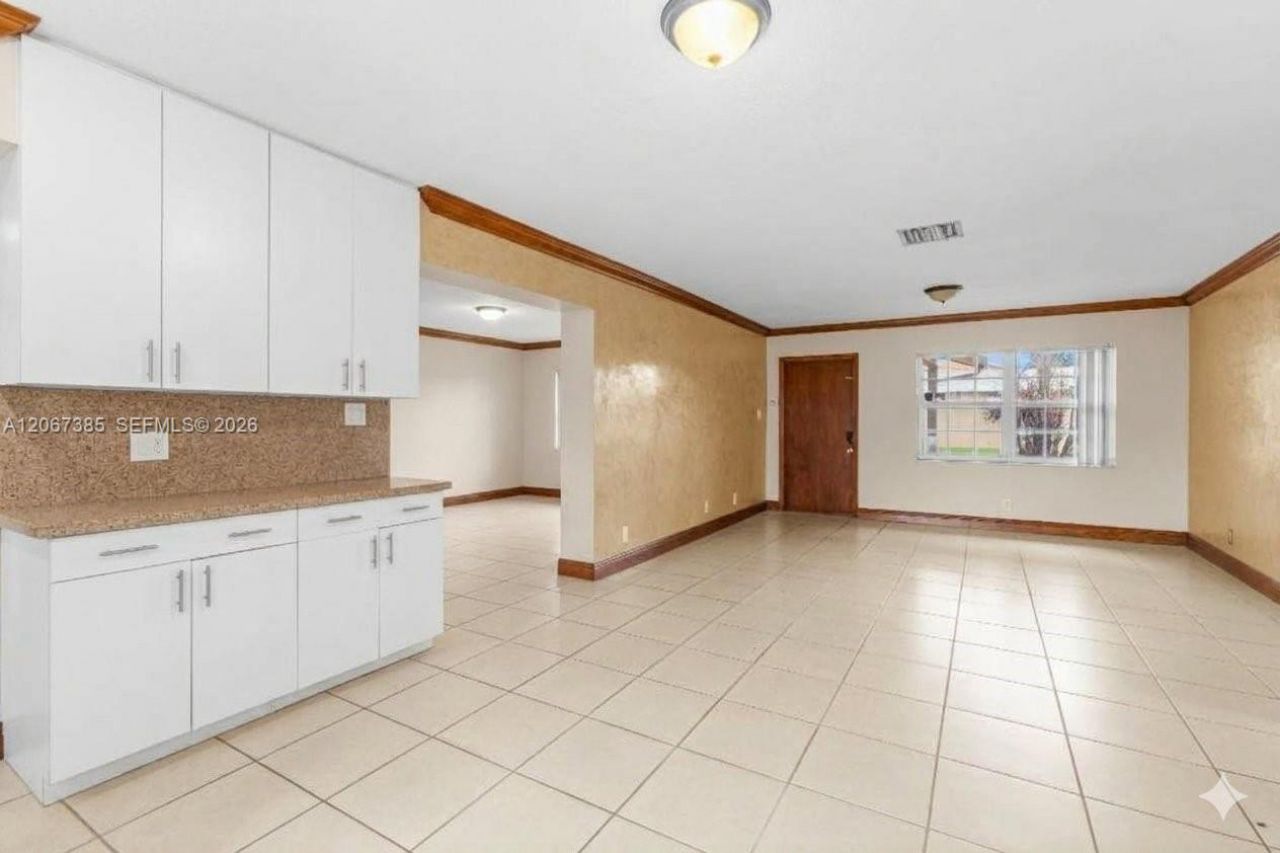 6605 NW 77th St, Tamarac, FL 33321 Photo