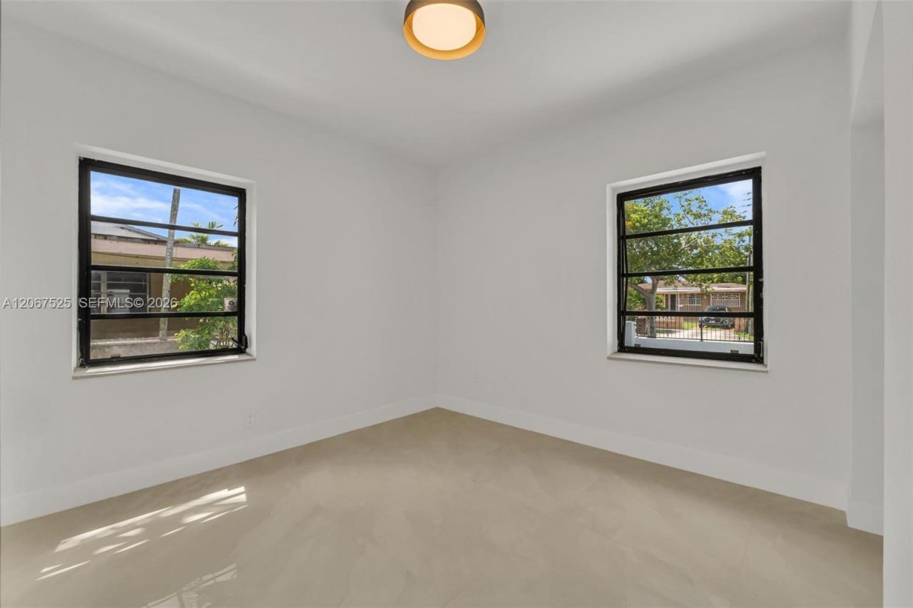 611 SE 4th St, Hialeah, FL 33010 Photo