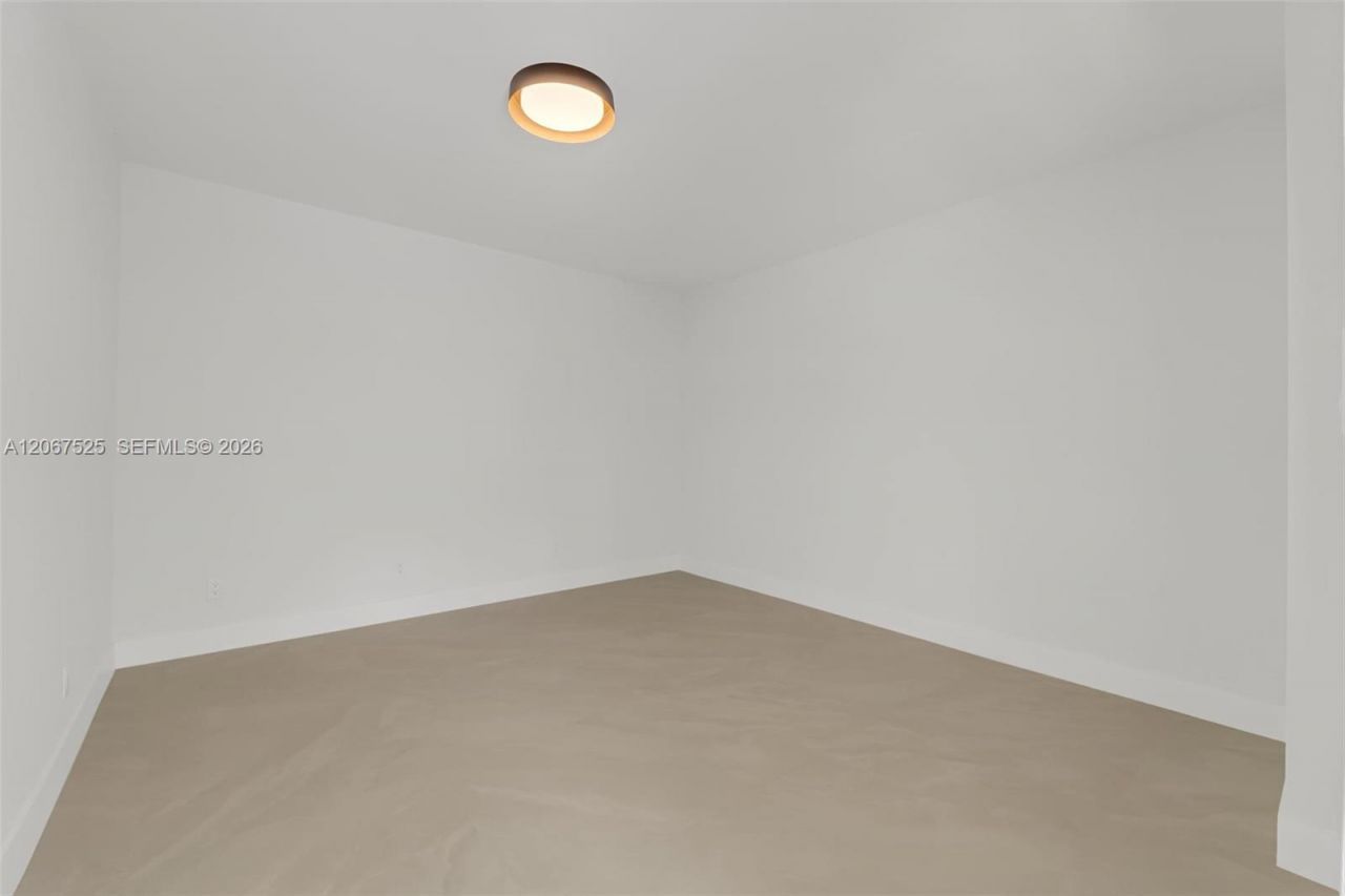 611 SE 4th St, Hialeah, FL 33010 Photo