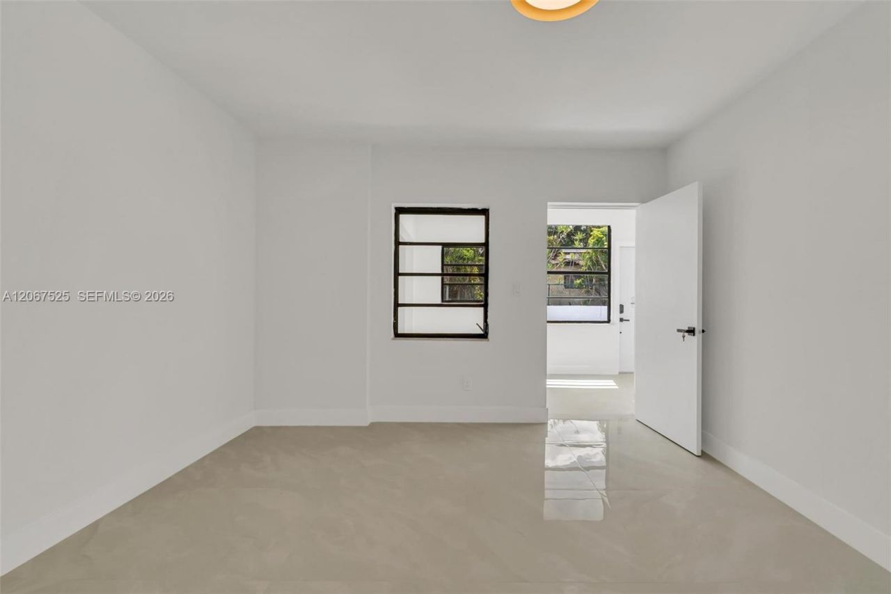 611 SE 4th St, Hialeah, FL 33010 Photo