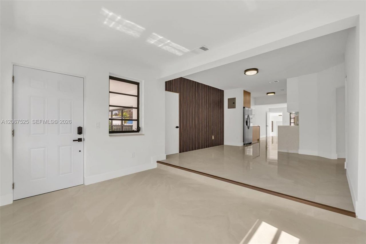 611 SE 4th St, Hialeah, FL 33010 Photo