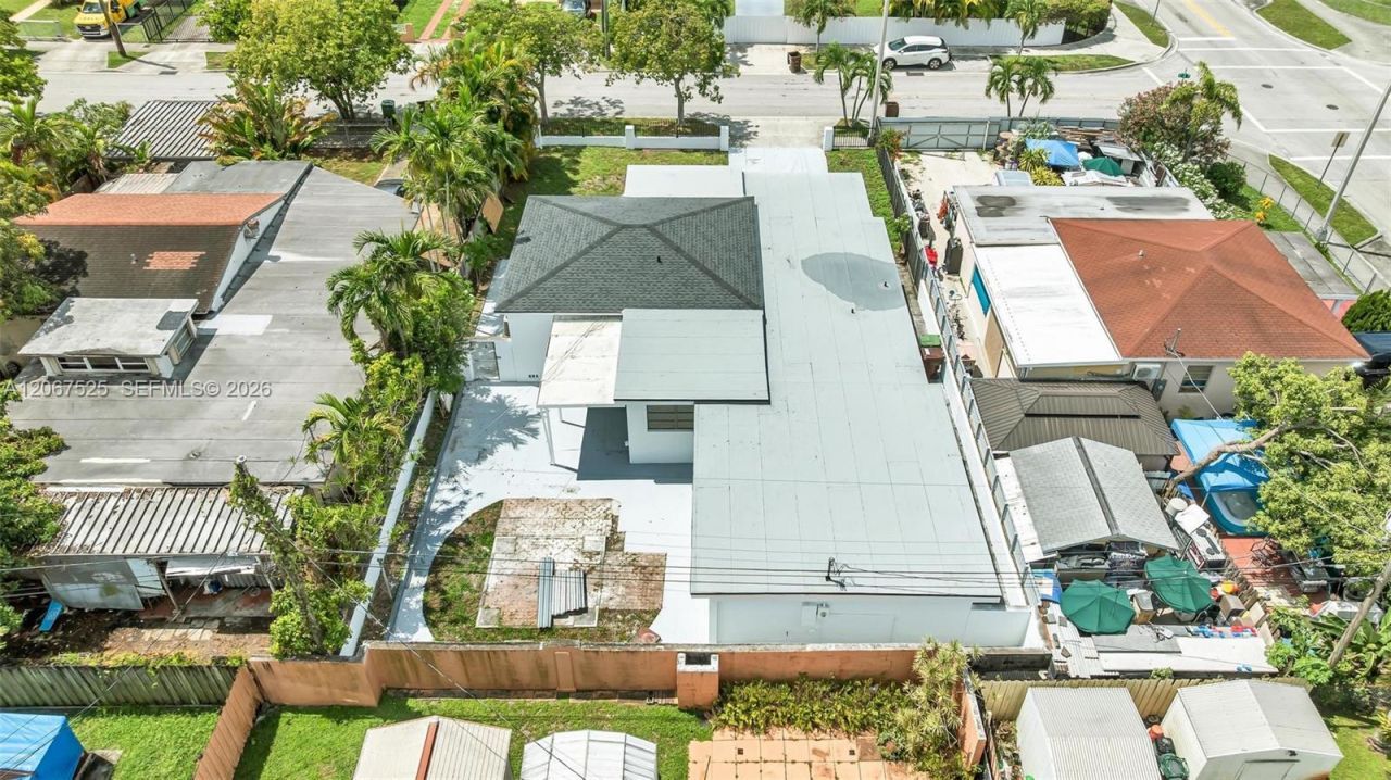 611 SE 4th St, Hialeah, FL 33010 Photo