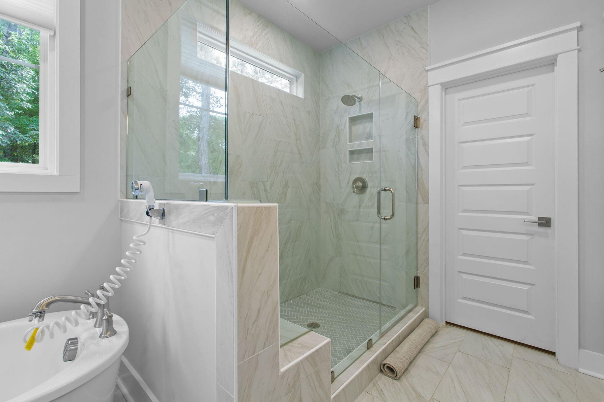 727 Hodge Road Photo 39