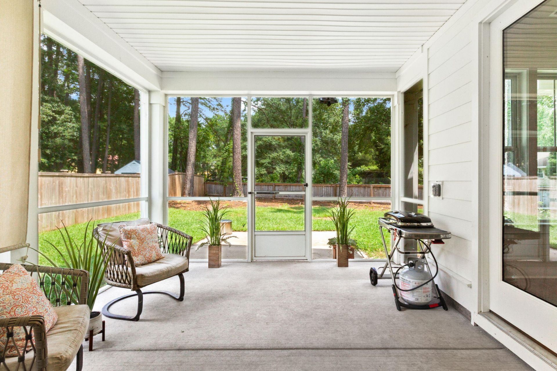 727 Hodge Road Photo 45