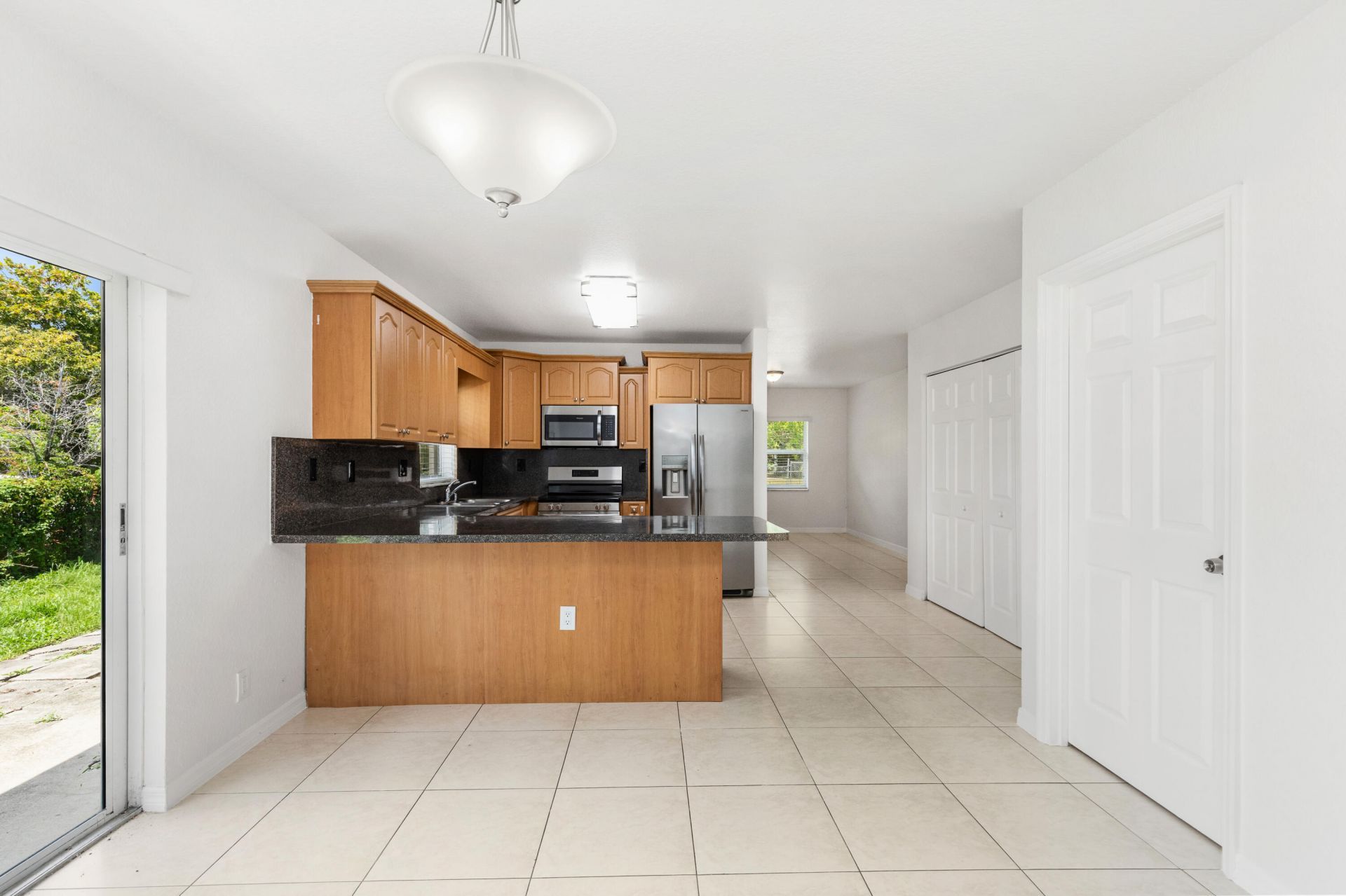 24 SW 6th Street, Unit #2, Hallandale Beach, FL 33009 Photo