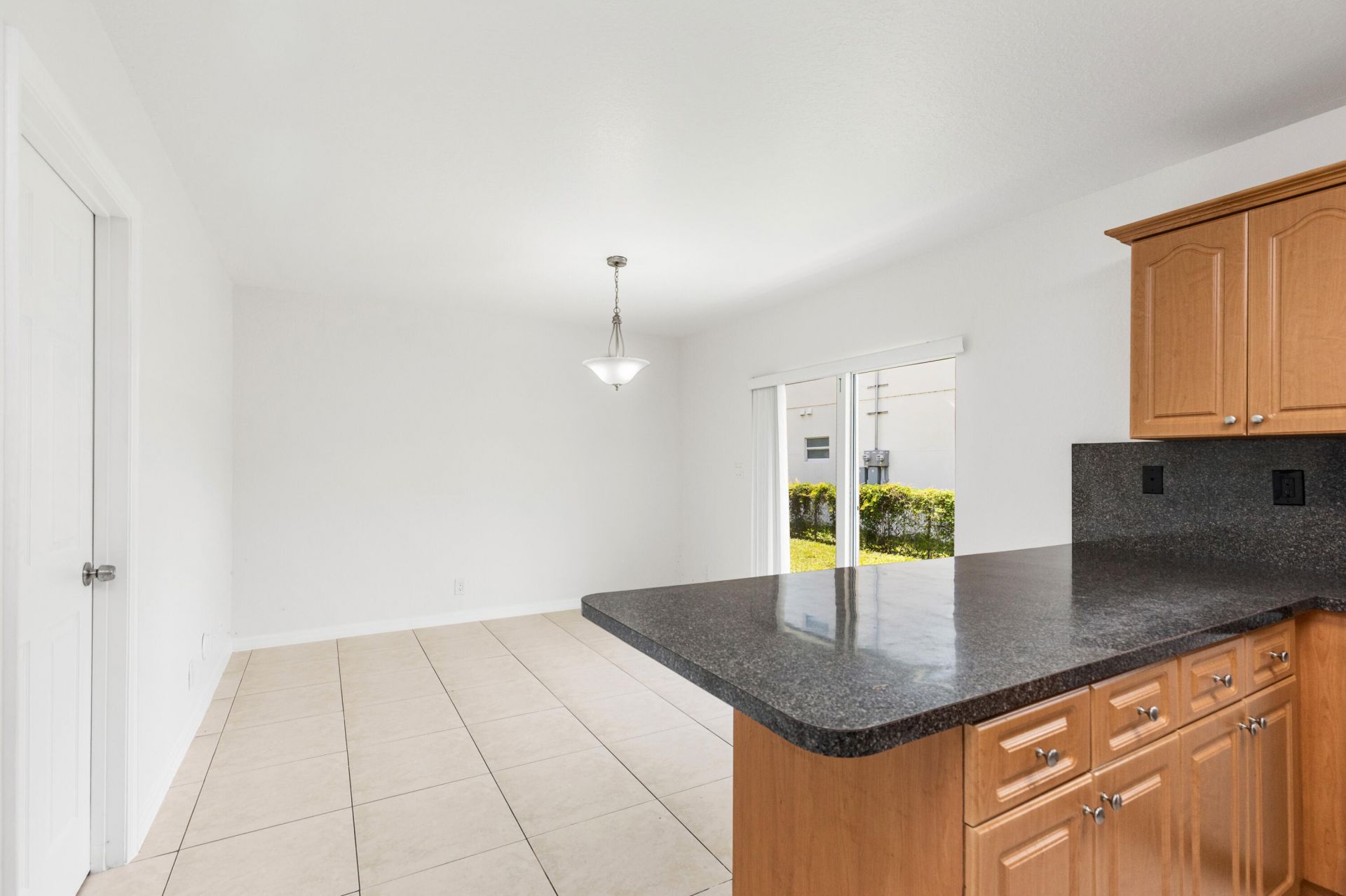 24 SW 6th Street, Unit #2, Hallandale Beach, FL 33009 Photo